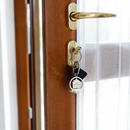 アパート Magnolia トッリ・デル・ベーナコ