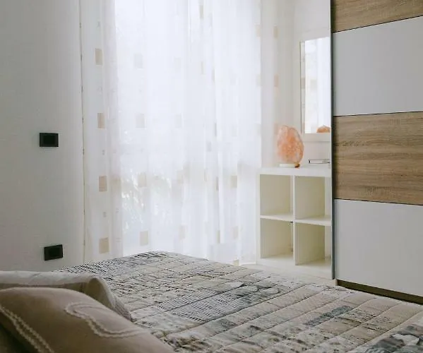 Magnolia * Torri Del Benaco